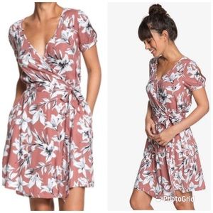 ROXY floral Wrap dress